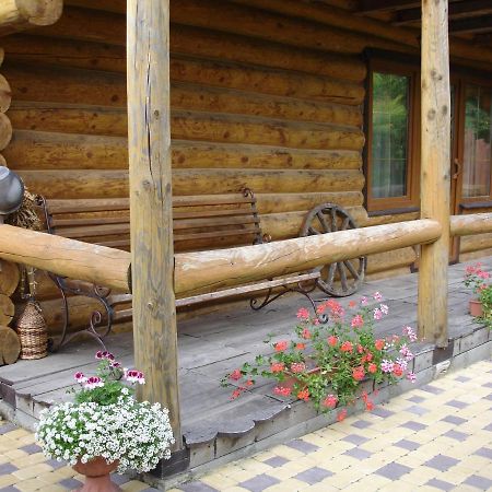 Смерекова Хата Pochaiv Buitenkant foto